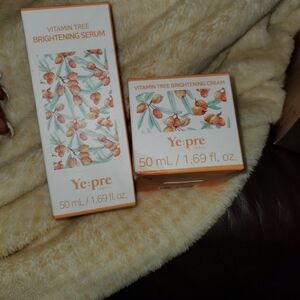 Vitamin Tree Brightening Serum & Cream